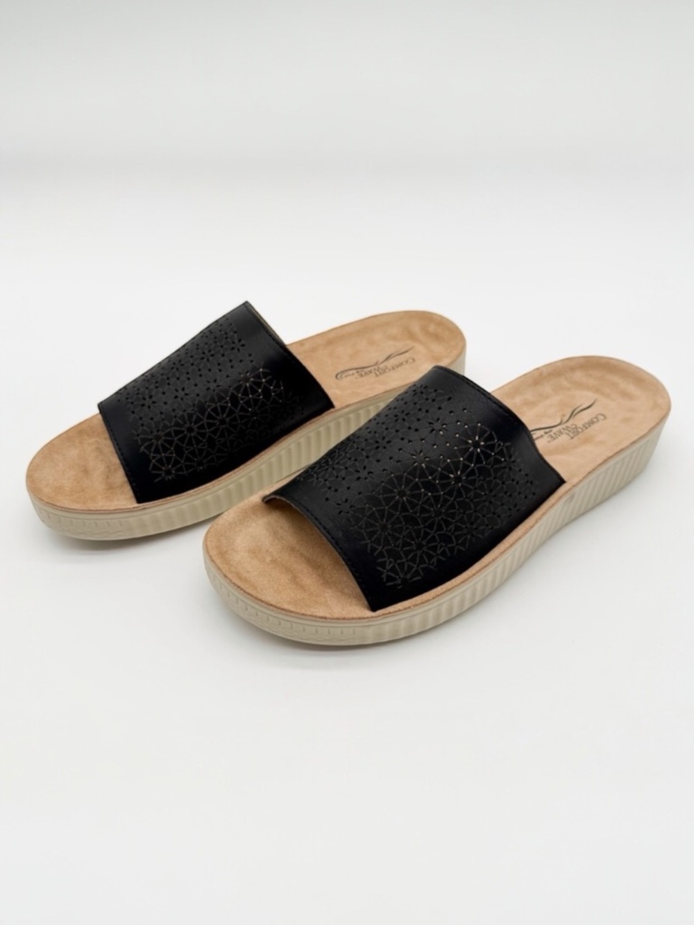 Easy Street Ivey Slide Sandals Open Toe Slip On Casual Comfort Black 7 NEW